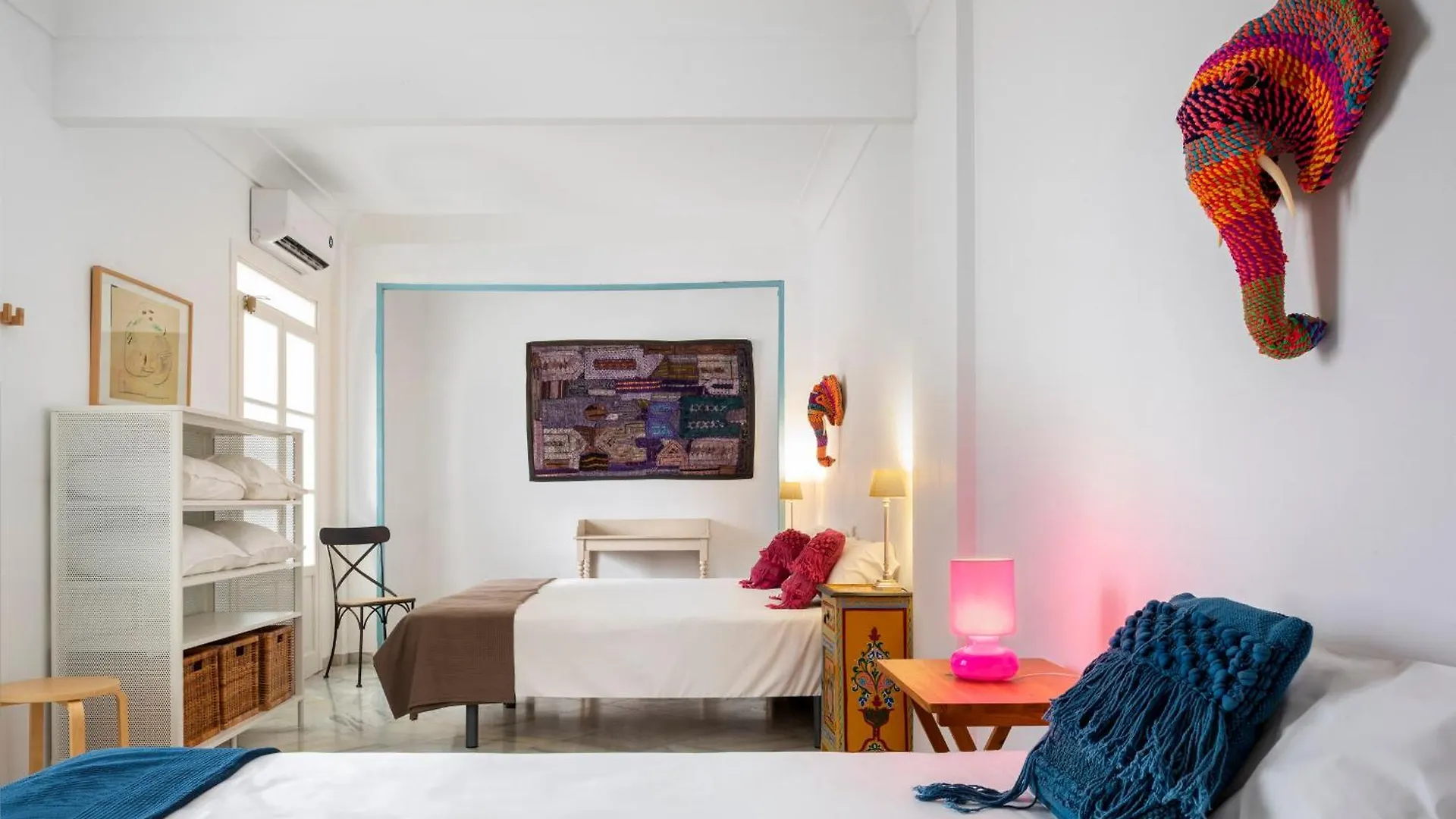 Lepanto Premium Apartments Sevilla 0*,  España