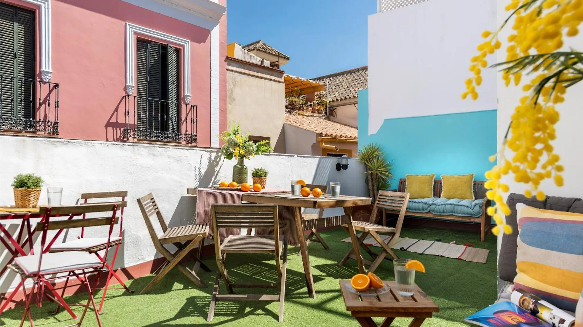 Lepanto Premium Apartments Sevilla España